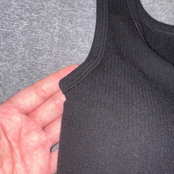 Sugar & Rose- NWOT Black Sleeveless Tank Top with built in bra size S/M - Picture 6 of 11